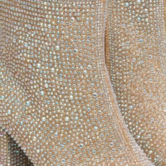 NWT Forever Link Rhinestone Pointed Toe Booties - Picture 3 of 3